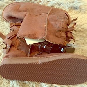 Brown women winter light weight boot